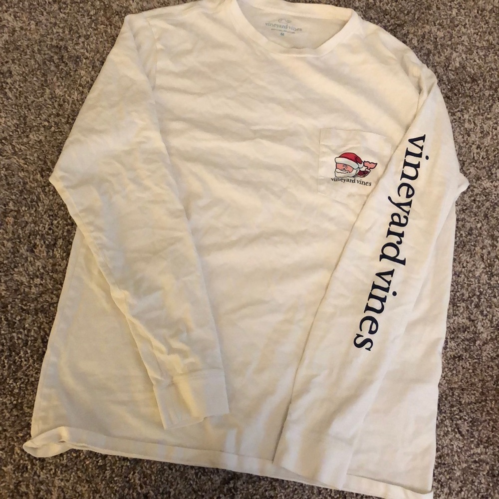 Christmas edition long sleeve vineyard vines tee